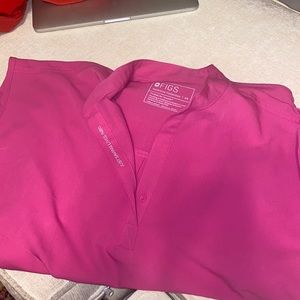 Figs electric Orchid Rafaela top